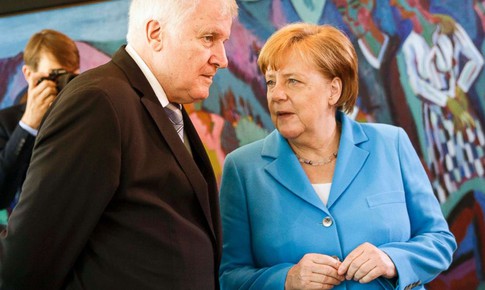 Thủ tướng Merkel thoát hiểm: Chính trường Đức ‘thở phào” nhẹ nhõm