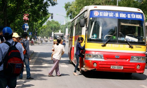 H&#224; Nội: Chấp thuận danh mục 21 tuyến bu&#253;t trợ gi&#225; mở mới năm 2019