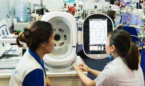 Mới: Giảm 30% mức thu ph&#237; trong lĩnh vực y tế đến hết năm 2020