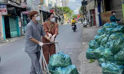 Nghệ sĩ tại TP.HCM chung sức, kh&#244;ng để ai bỏ lại ph&#237;a sau v&#236; COVID-19