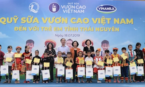 Nỗ lực v&#236; sứ mệnh: “Để mọi trẻ em đều được uống sữa mỗi ng&#224;y”