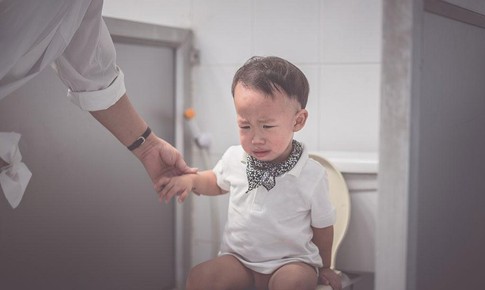 B&#224;o tử lợi khuẩn bảo vệ hệ ti&#234;u h&#243;a của trẻ