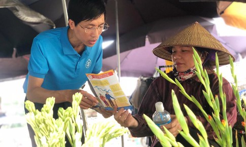 708 đo&#224;n diễu h&#224;nh tư vấn v&#224; ph&#225;t triển đối tượng tham gia BHXH tự nguyện, BHYT hộ gia đ&#236;nh