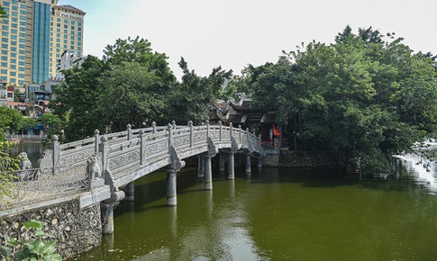 Đền Thủy Trung Ti&#234;n (đền Cẩu Nhi) – N&#233;t độc đ&#225;o giữa l&#242;ng Thủ đ&#244;