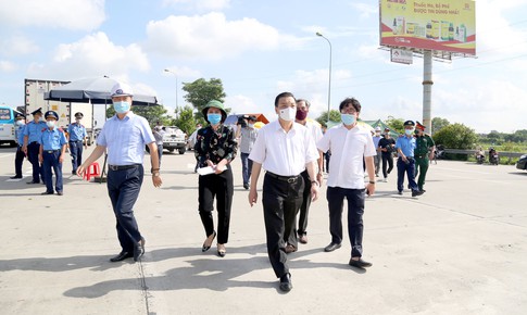 Chốt chặn cửa ngõ Thủ đô là điểm mấu chốt ngăn COVID-19 xâm nhập