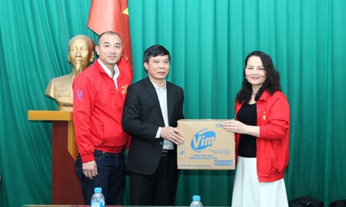 Khởi động chương trình “Vững vàng Việt Nam” hỗ trợ cộng đồng vượt qua dịch COVID-19