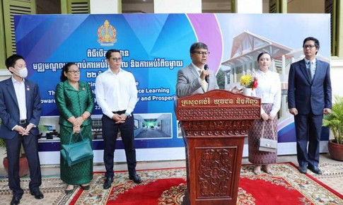 Campuchia l&#249;i thời gian mở cửa trường học đến cuối năm nay