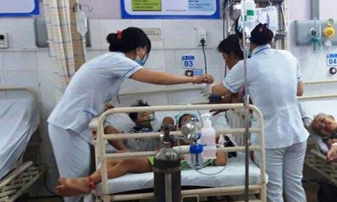 TP.HCM: 7 người ngạt kh&#237;, nghi do d&#249;ng m&#225;y ph&#225;t điện