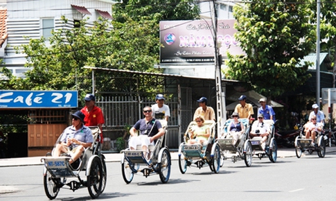 Tăng cường kiểm tra, xử l&#253; nghi&#234;m vi phạm trong kinh doanh du lịch