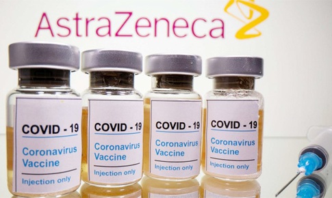 Tin vui: S&#225;ng nay hơn 117.000 liều vắc xin ph&#242;ng COVID-19 đầu ti&#234;n về đến Việt Nam