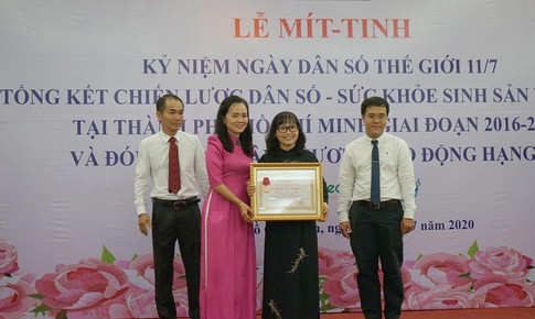 M&#237;t tinh kỷ niệm ng&#224;y d&#226;n số thế giới