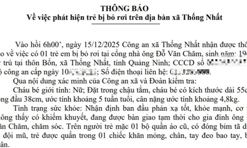 Bé gái sơ sinh đặt trong chậu tắm bị bỏ rơi trước cổng nhà dân