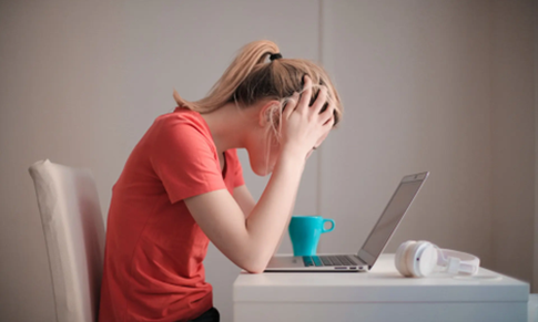 Căng thẳng, stress c&#243; g&#226;y vi&#234;m lo&#233;t dạ d&#224;y kh&#244;ng?