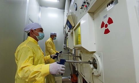 Đẩy mạnh thông tin, tuyên truyền về phát triển, ứng dụng năng lượng nguyên tử