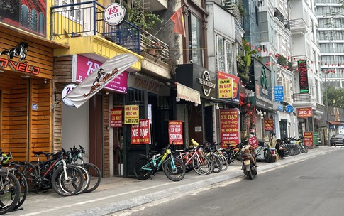 Kiếm tiền triệu mỗi ng&#224;y nhờ dịch vụ cho thu&#234; xe đạp tại Hồ T&#226;y