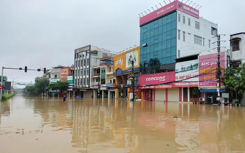 Lũ đặc biệt lớn tr&#234;n s&#244;ng Cầu v&#224; s&#244;ng Thương, 70 x&#227;, phường của 4 tỉnh ngập lụt