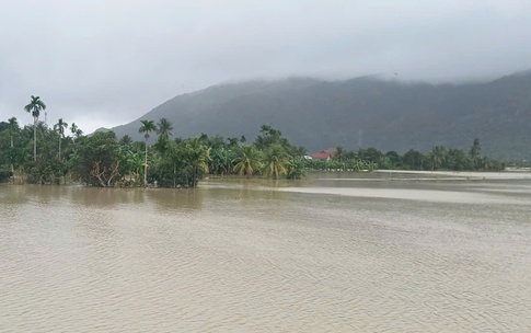 Mưa lũ, sạt lở ở Kh&#225;nh H&#242;a đ&#227; l&#224;m hơn 30 người thương vong