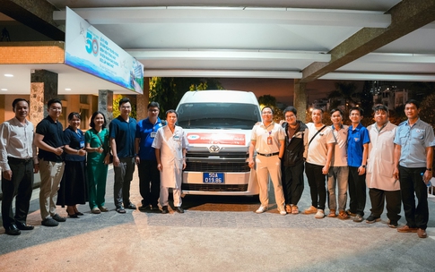 Thực hiện chỉ đạo của Bộ Y tế, Bệnh viện Thống Nhất hỗ trợ y tế Kh&#225;nh H&#242;a