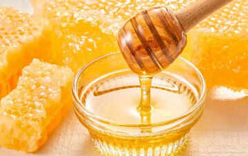 Mật ong – dược liệu qu&#253; c&#243; thể h&#243;a độc nếu d&#249;ng sai c&#225;ch