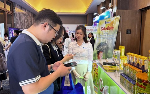 Vitadairy đồng h&#224;nh c&#249;ng Hội nghị Nhi Khoa khu vực Đồng Bằng S&#244;ng Hồng 2025