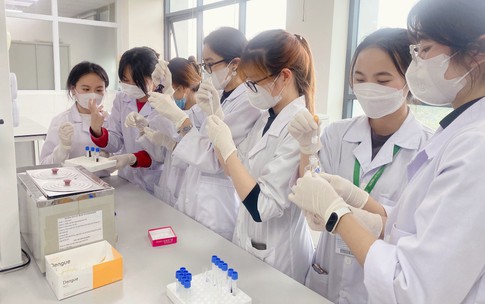 Ng&#224;nh Y khoa lập kỷ lục điểm chuẩn v&#224; được siết chặt bằng Kỳ thi Quốc gia