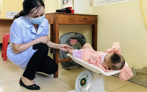 Khi hệ thống y tế v&#224; người c&#243; uy t&#237;n c&#249;ng chung tay n&#226;ng cao sức khỏe v&#249;ng d&#226;n tộc thiểu số