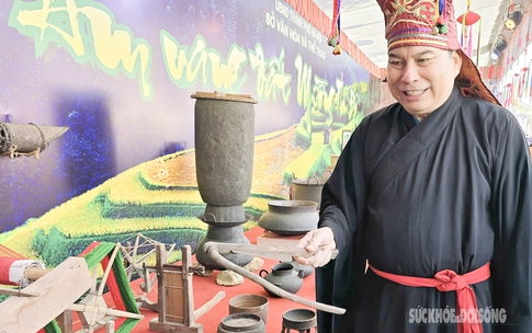 Người giữ lửa Mo Mường giữa nhịp sống hiện đại