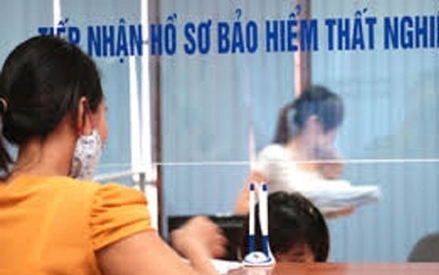 Bộ Nội vụ y&#234;u cầu 9 địa phương khẩn trương giải quyết BHTN cho NLĐ bị ảnh hưởng mưa lũ