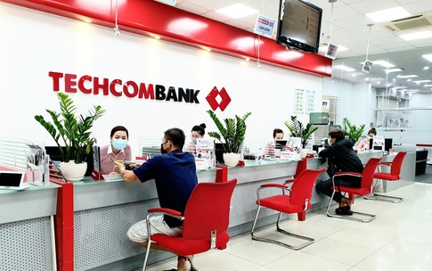 Techcombank vừa thu 2.000 tỷ đồng từ k&#234;nh tr&#225;i phiếu
