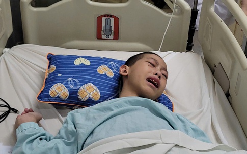 X&#243;t xa trước nguy cơ t&#224;n phế vĩnh viễn của cậu b&#233; 10 tuổi bại n&#227;o cần được trợ gi&#250;p