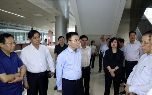 Phó Thủ tướng yêu cầu huy động thêm nhân lực thi công cơ sở 2 Bệnh viện Bạch Mai và Việt Đức