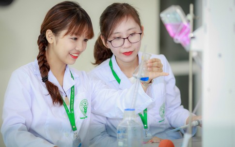 Hàng loạt trường đại học Y Dược công bố phương án tuyển sinh mới