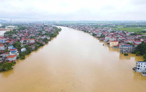 Cảnh báo lũ lên cao trên nhiều sông ở miền Bắc