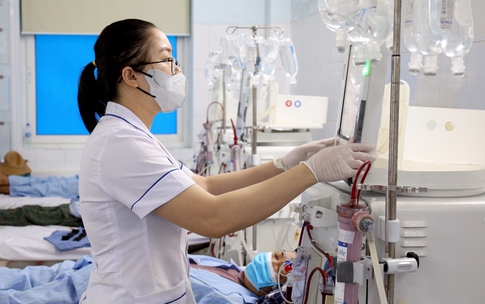 Bộ Y tế phản hồi gì về đề xuất có chính sách thu hút, phụ cấp đặc thù, hỗ trợ cán bộ y tế?