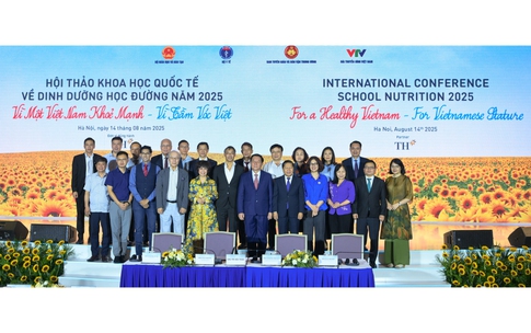 Cần Luật Dinh dưỡng học đường để n&#226;ng cao tầm v&#243;c người Việt