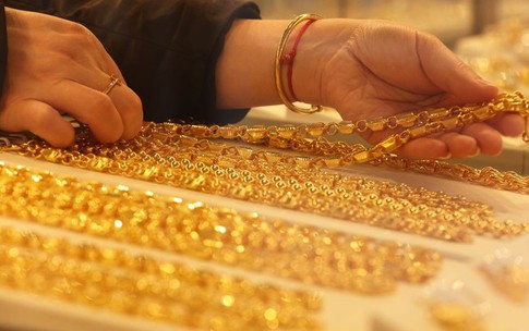 Giá vàng thế giới tăng mạnh hầu hết các phiên giao dịch trong tuần