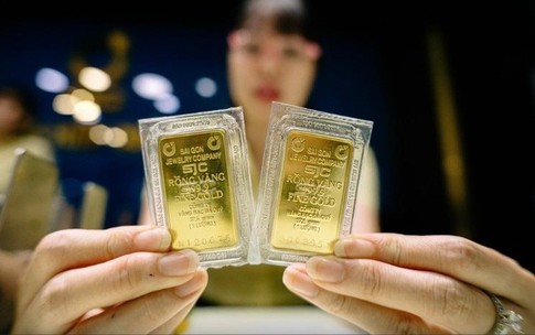 Chốt giá vàng hôm nay ngày 4/4 nằm yên nghe ngóng