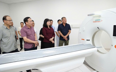 Bộ trưởng Đào Hồng Lan: Bệnh viện Hữu nghị Việt Đức cơ sở Ninh Bình phải sẵn sàng tiếp nhận người bệnh ngay từ ngày khai trương