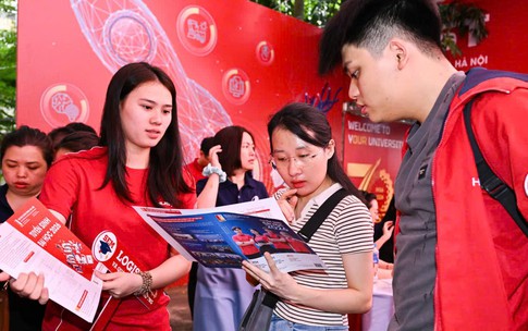 Sắp xếp nguyện vọng xét tuyển đại học không nên quá máy móc