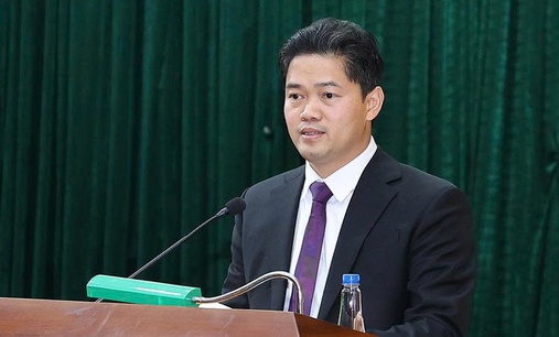 Thứ trưởng Thường trực Vũ Mạnh H&#224;: Phải gắn x&#226;y dựng ph&#225;p luật với cải c&#225;ch h&#224;nh ch&#237;nh v&#224; chuyển đổi số y tế