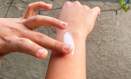 Bộ Y tế thu hồi, ti&#234;u huỷ l&#244; kem chống nắng tr&#234;n nh&#227;n ghi SPF 45+, kiểm nghiệm chỉ đạt 2
