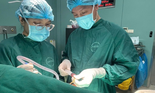 Bị ngã xe máy, một tháng sau người đàn ông được phát hiện máu tụ trong não