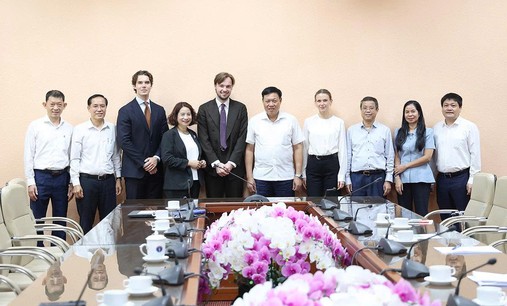 Bộ Y tế thúc đẩy hợp tác với Áo phát triển mô hình y tế cơ động