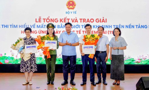Bộ Y tế trao giải cuộc thi tìm hiểu về mất cân bằng giới tính khi sinh
