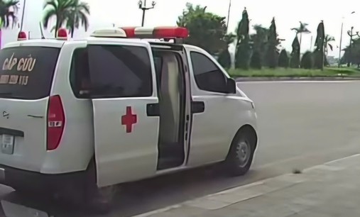Diễn biến mới nhất vụ vận chuyển người bệnh tại Thanh Hóa