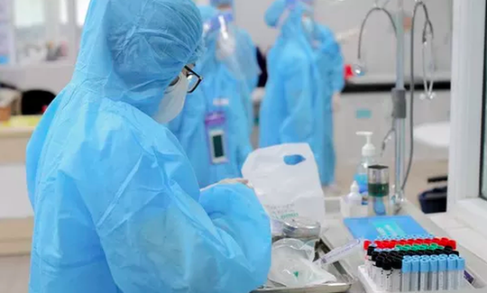 Một nhân viên pha chế ở Hà Nam dương tính với SARS-CoV-2, nhà hàng đóng cửa