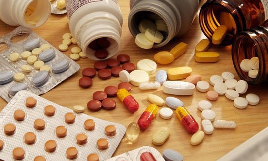 Nóng: Bộ Y tế gia hạn gần 8.880 thuốc, nguyên liệu làm thuốc, vaccine và sinh phẩm y tế