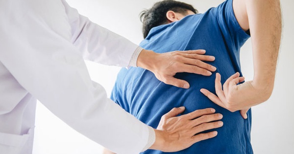 Cách giảm bớt tiêm thuốc đau lưng mà không cần đến bác sĩ
