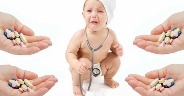 Khi nào cần đưa em bé đi khám bác sĩ vì bị đau họng?
