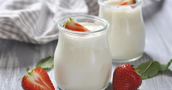 Sữa chua có thực sự giảm đau bụng kinh không?